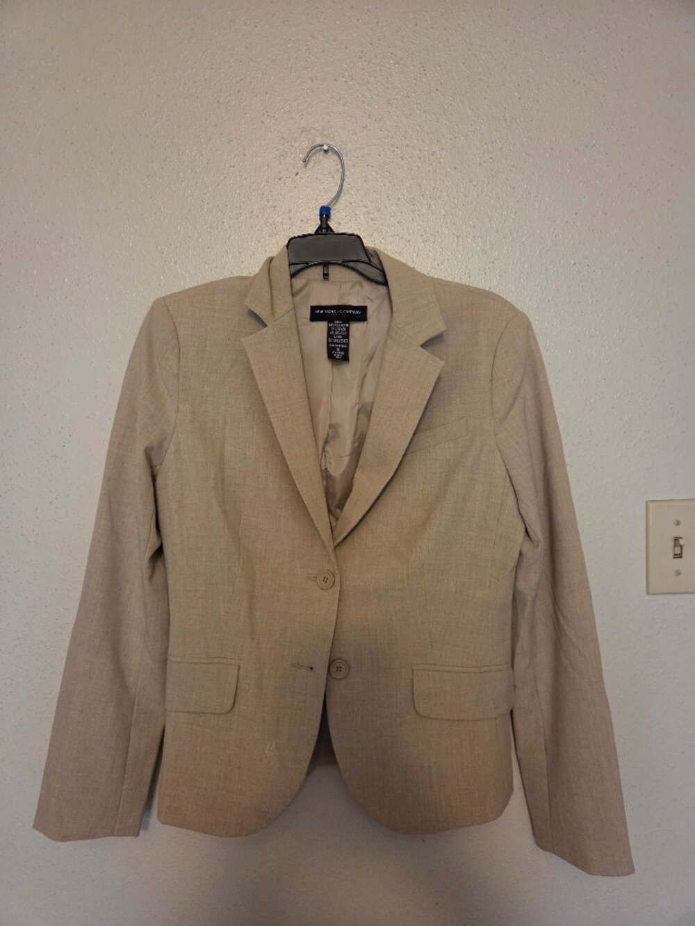 New York & Company Tan Beige Stretch Blazer Size 8 Career Work Jacket